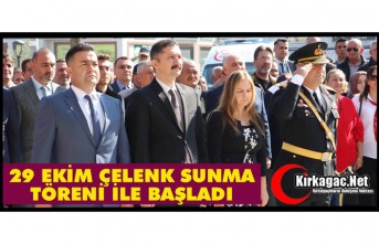 CUMHURİYET BAYRAMI ÇELENK SUNMA TÖRENİYLE BAŞLADI